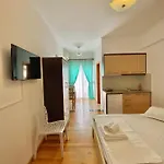 Brian Apartman *
