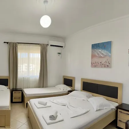 Διαμέρισμα Visi Εξαμίλιο